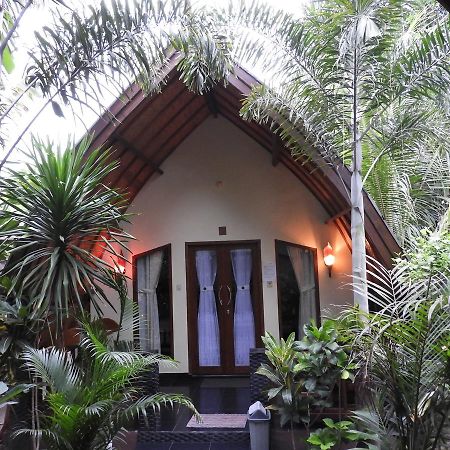 Toro Toro Bungalow Νησιά Γκίλι Εξωτερικό φωτογραφία