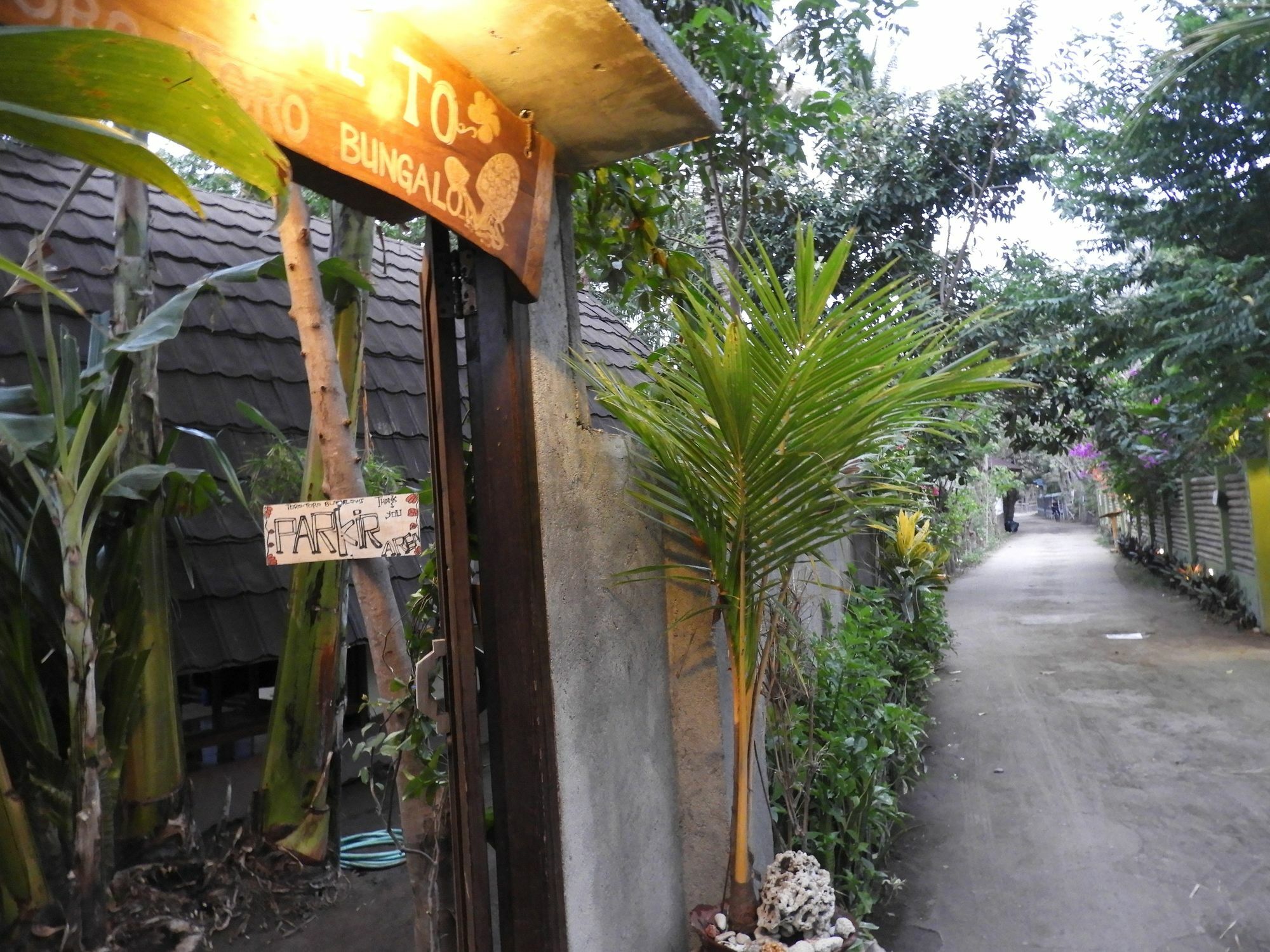 Toro Toro Bungalow Νησιά Γκίλι Εξωτερικό φωτογραφία